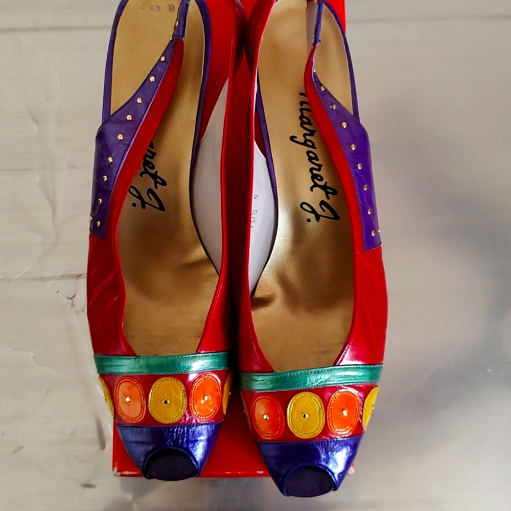 Gorgeous Margaret Jerrold ring bright multi color sling back 10.5  S shoes